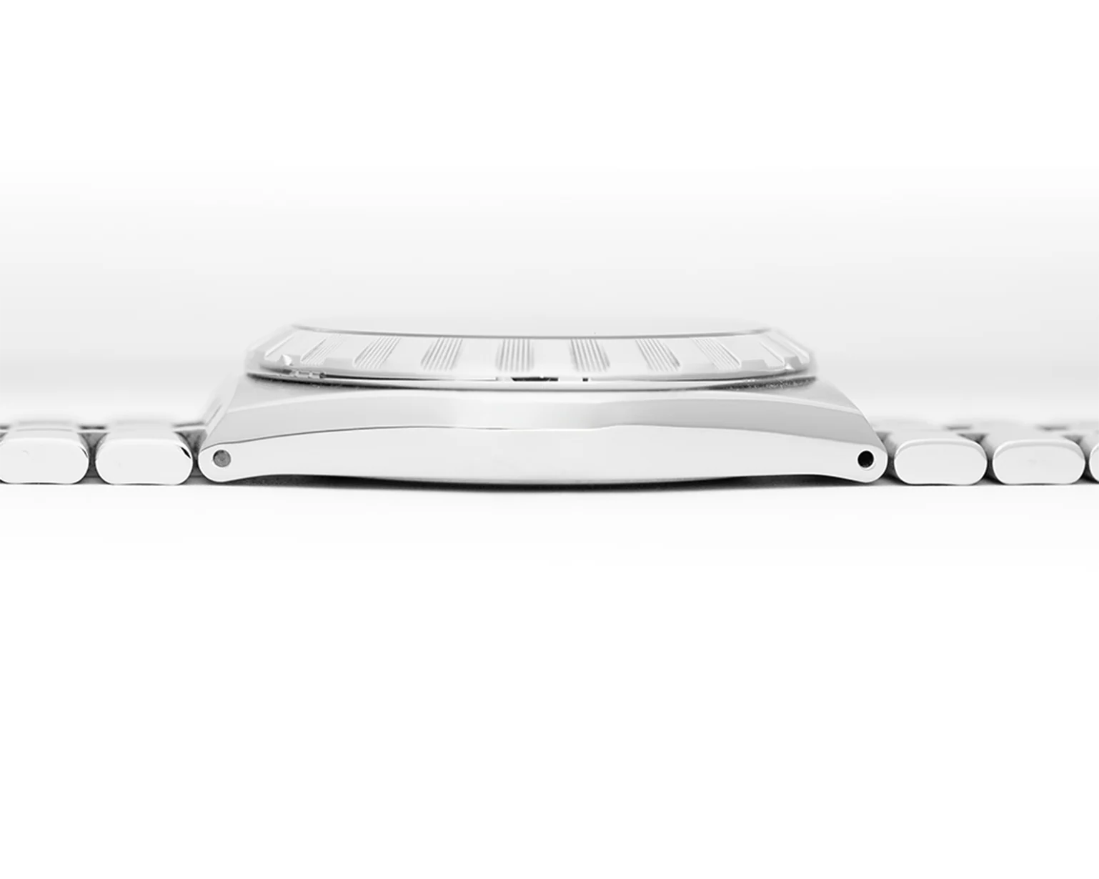 Tudor Royal - Image 6